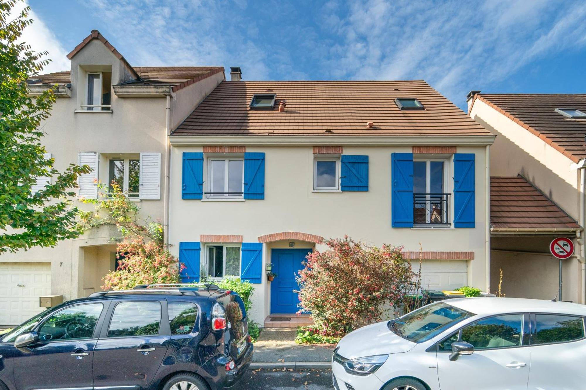 Les Volets Bleus Rungis Exterior foto